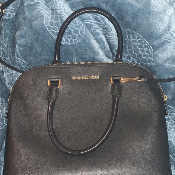 Michael Kors purse - Picture 2 of 4